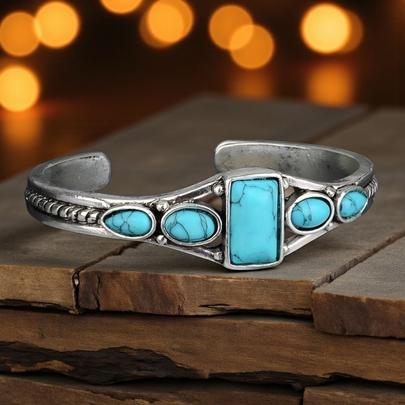 Boho Chic Antique Silver & Turquoise Stone Cuff Bracelet and Earrings Set 🌿 - Picture 9 of 13